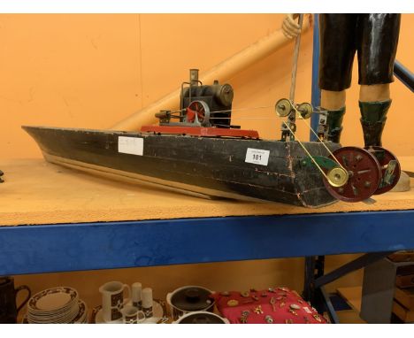 A MAMOD STEAM ENGINE MOUNTED ON A VINTAGE WOODEN MODEL BOAT 