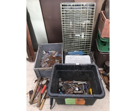 A LARGE QUANTITY OF NAILS, HAND TOOLS AND A TILE CUTTER 