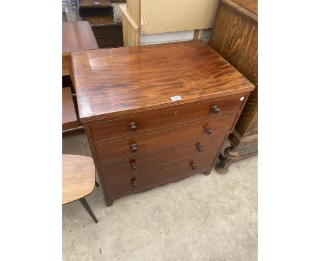 A 19TH CENTURY MAHOGANY CHEST COMMODE WITH FOUR SHAM DRAWERS AND ORIGINAL PEWTER CHAMBER POT 