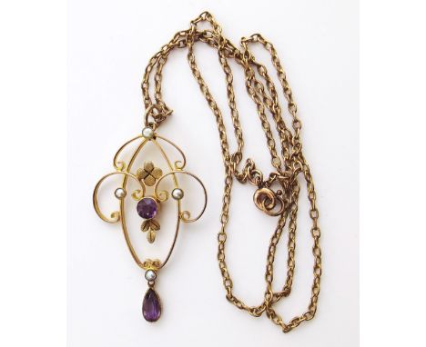9ct gold seed pearl and amethyst necklace We are unable to provide condition reports for this sale.