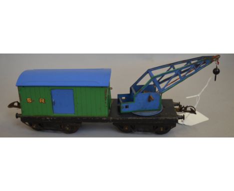 O Gauge. Hornby. No.2 breakdown van & crane. SR blue/green. Overall F repainted roof.