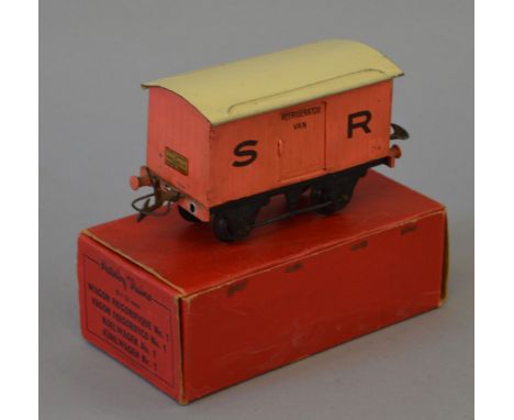 O Gauge Hornby No.1 refrigerator van. SR pink livery. F condition, miising one buffer.