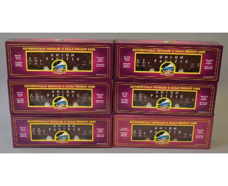 O Gauge. MTH electric trains. 6 x Union Pacific 4 bay hopper cars. Overall G boxed.