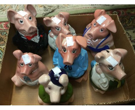 A full set of Wade Natwest piggy savings banks.   