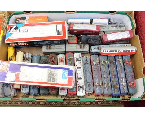 One box of assorted electric locomotives to include Lima, Jouef, Riveirbssi and others, some boxed