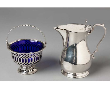 A GEORGE V SILVER SUGAR BASKET, BARKER BROTHERS SILVER LIMITED, BIRMINGHAM, 1931 With circular beaded rim, pierced swing hand