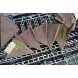 6x Ransomes plough points.