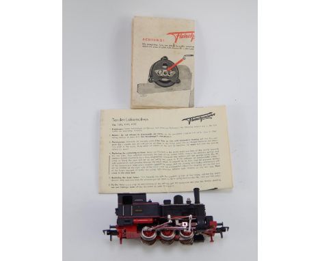 A Fleischmann tank locomotive, Deutsche Bundesbahan, 8913/5, with leaflet.