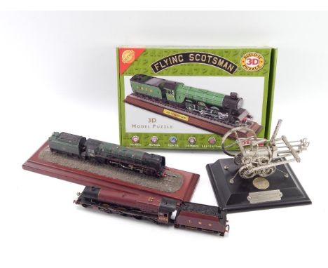 Two Country Artists static models of the City of Birmingham and Western Star locomotives, three Lilliput Lane locomotives, Ho