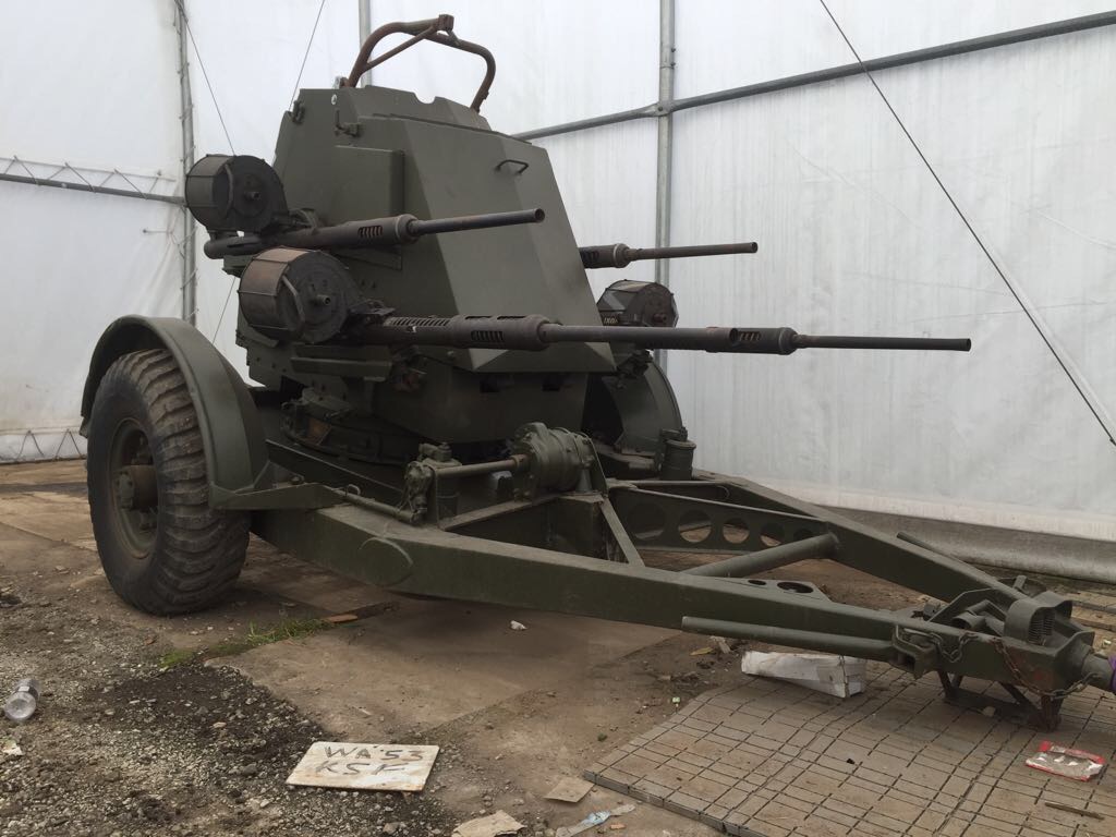 Polsten SINGLE AXLE DEMOUNTABLE QUAD ANTI AIRCRAFT GUN, fitted Michigan ...