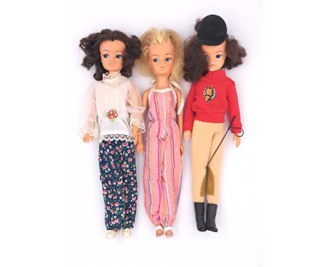 Pedigree Sindy three vintage 1980s dolls, including: (1) 1981 Beachgirl; (2) 1981 Pony Club; (3) 1981 Fine 'n' Fancy; Fair Pl