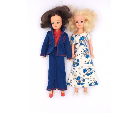 Pedigree Sindy pair of vintage 1970s dolls: (1) Skinny Sindy, blonde (hair distressed), wearing Aquamarine 1976, some ink sta