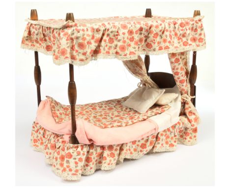 Good-Wood Playthings Ltd (Lines Brothers) Sindy Four Poster rare wooden vintage Bed, British, 1960s, complete with all bedclo