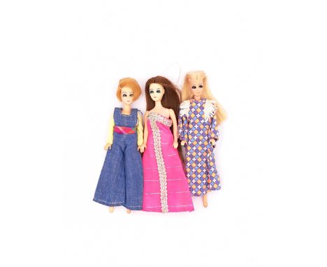 Topper Toys Dawn vintage dolls x three, Good to Excellent; (3).