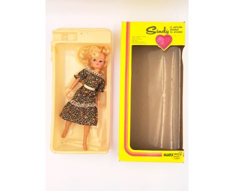Marx Toys boxed vintage Sindy doll, 1978, MISSING shoes, within Poor original box (window is detached), item would benefit fr