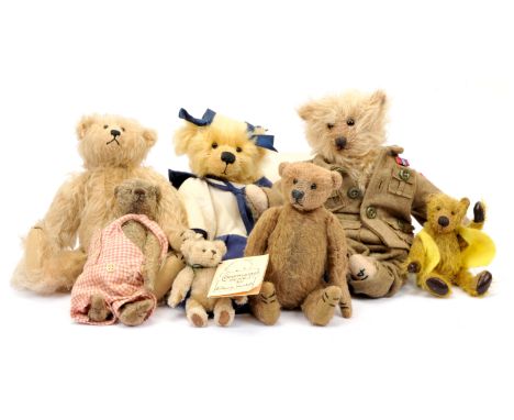 Artist designed teddy bears x seven including: (1), (2) &amp; (3) Elaine Lonsdale designed teddy bears, blonde and beige moha