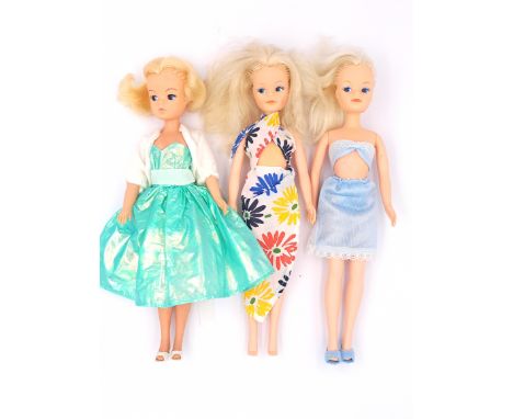 &nbsp;Sindy three vintage 1980s dolls, including: (1) 1985 Dance Crazy; (2) 1986 Mode Fashion 43149; (3) 1986 Miss Sindy Unde