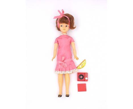 Pedigree Sindy Dream Date vintage doll, auburn, 1963, including very rare original bracelet and shoes, some tooth marks to le