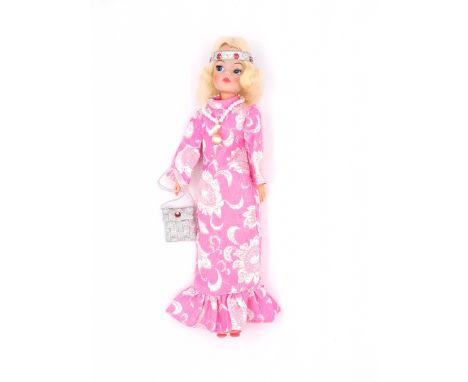 Pedigree Sindy Star Time gauntlet vintage doll, 1972, blonde (hair distressed with loss of hair plugs), with REPRODUCTION acc