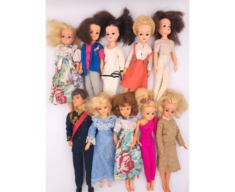 Pedigree Sindy vintage dolls x ten, Sindy dolls in a range of clothing, items are unchecked for completeness, would benefit f