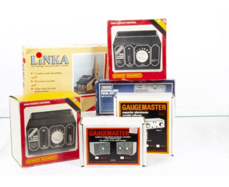 Gaugemaster and Hornby 00 and N Gauge Controllers and various Tools, Gaugemaster, DF twin controller (2) and Model D twin con