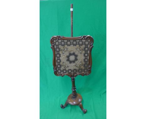 Tapestry fire screen 