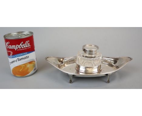 Hallmarked silver inkwell on stand - Approx weight of silver 163g