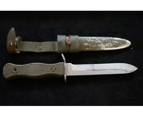 German Army Fighting Knife and Scabbard Rostfrei Solingen 