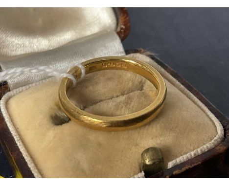 22ct gold wedding band, size K, approximately 3.9gHallmarked Birmingham 1936.Overall very good condition