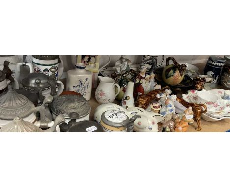 Large collection of ceramics to include a pair of Belleek porcelain vases, five Royal Doulton Brambly Hedge figures, collecti