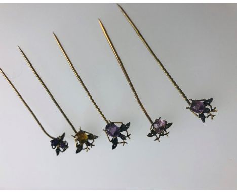 Five various insect stick pins set amethyst and citrine to/w a paste-set double-ended shawl pin, in small jewel case