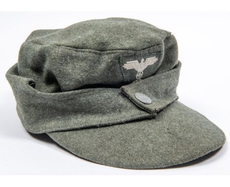 A good Third Reich Waffen SS peaked feldmutze, bevo insignia, alloy button. VGC £250-300 