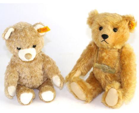 Two modern Steiff teddy bears 