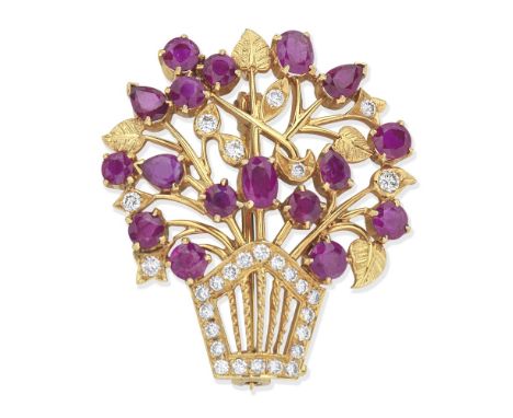 RUBY AND DIAMOND GIARDINETTO BROOCHCircular, pear and oval-cut rubies and brilliant-cut diamonds, length 3.5cmFor further inf