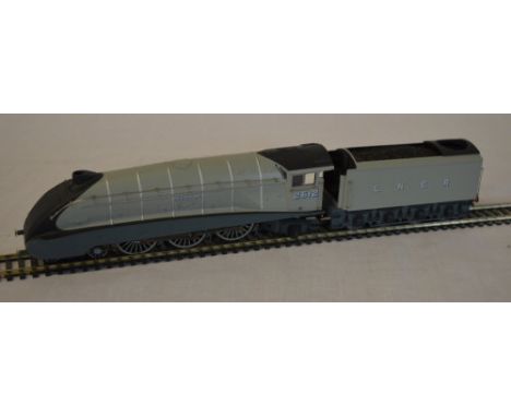 Bachmann 31-952A LNER Class A4 'Silver Fox' No. 2512 LNER Silver Grey, unboxed