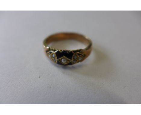A 9ct pearl and enamel ring, size S, approx 2.9 grams 
