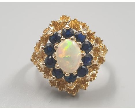 9K YELLOW GOLD OPAL &amp; SAPPHIRE CLUSTER RING WEIGHT 5.2G SIZE O 