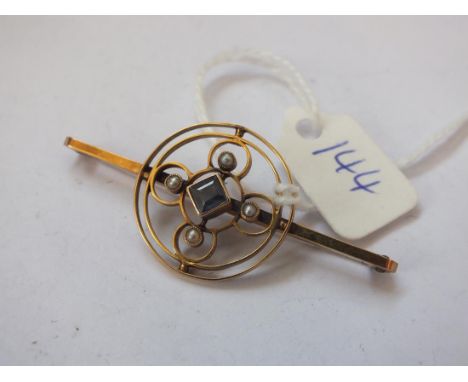 Sapphire and pearl gold mounted brooch 2.7g inc   