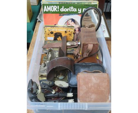 SUNDRY LOT INCLUDING VINYL RECORDS, VINTAGE TINS, CAMERAS, BINOCULARS, SLIDE VIEWERS, ETC. 