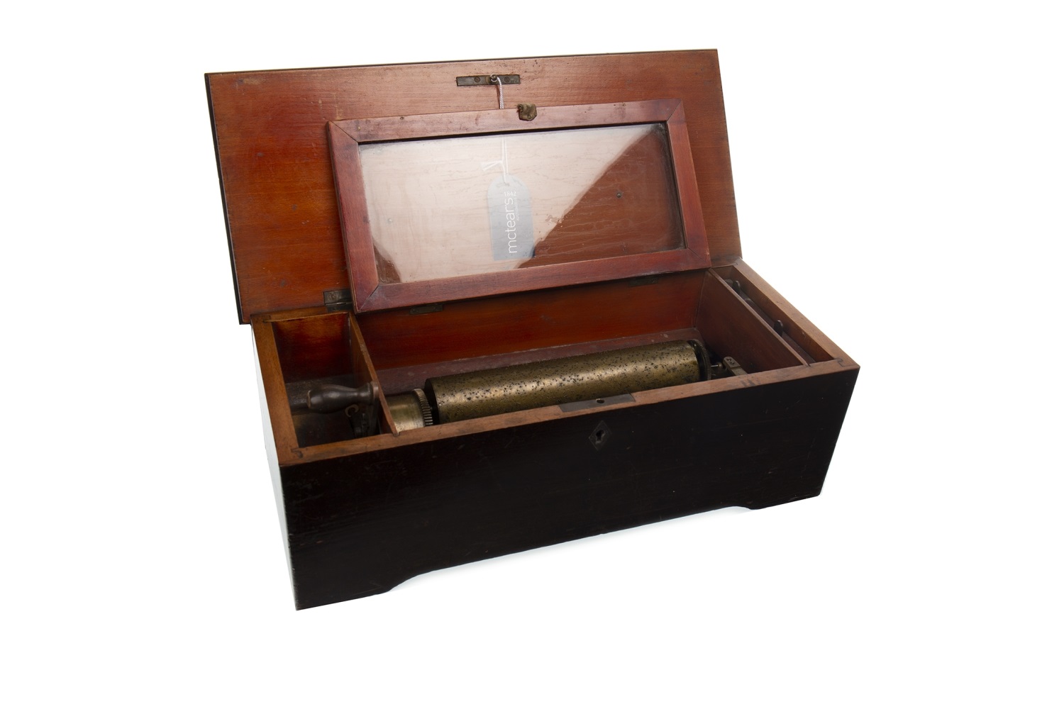 EARLY 20TH CENTURY LEVER WIND MUSIC BOX, contained in a boxwood strung