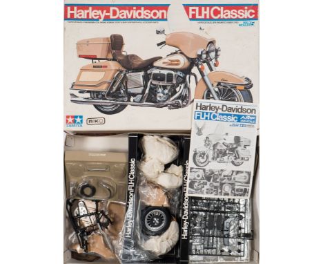 Tamiya 1/6th scale Harley Davidson FLH Classic Big scale kit:, No BS0615:, boxed with inner packing (unchecked for completene