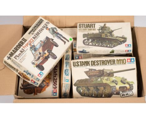 Tamiya, a collection of  military  1/35 scale model kits:, including an Abrahams M-1 Tank, a Kubelwagen, an M10 tank destroye