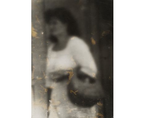  MIROSLAV TICHY 1926-2011 Untitled 1960-1980 Stampa fotografica vintage alla gelatina sali d’argento. Opera in cornice. cm 17