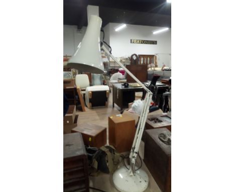 VINTAGE ANGLE POISE LAMP