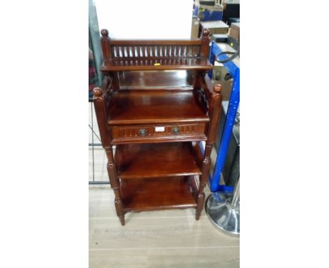 REPRODUCTION VICTORIAN HALL SHELF