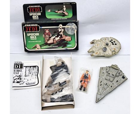 Kenner Star Wars vintage Speeder Bike (with Action Speed flaps) unused contents opened box, with die-cast ships and Luke X-Wi