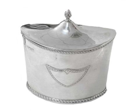 mark of Haseler Brothers (Edward John Haseler &amp; Noble Haseler), London 1902, of navette cylindrical form with gadrooned r
