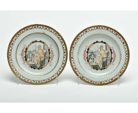 A pair of plates, Chinese export porcelain, polychrome and gilt decoration "The Bath" after engraving by Claude-Augustin-Pier