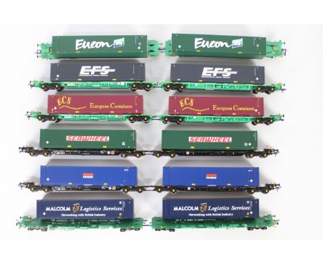 Bachmann - A rake of 6 unboxed pairs of Bachmann Intermodal Flat wagons with Containers. Lot includes Bachmann #37304 in gree