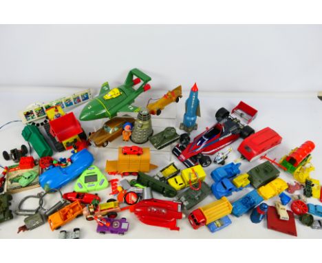 Marx - Burago - JR - Disney - Others- A mixed assortment of mostly vintage unboxed plastic toys to include Thunderbirds 1 and